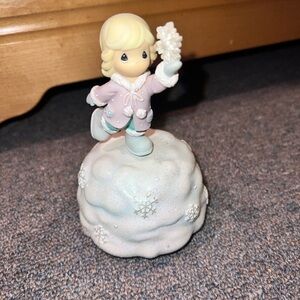 Precious Moments "Girl with Snowflake"